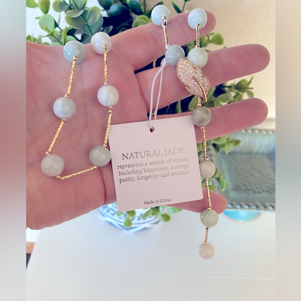 SJ Pearl Brand Natural Jade Rhinestone Leaf Lariat Necklace 36" Long NWT